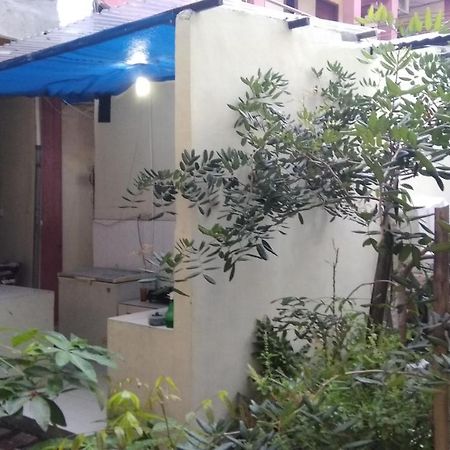 Pondok Cemara Hotel Medan Bagian luar foto