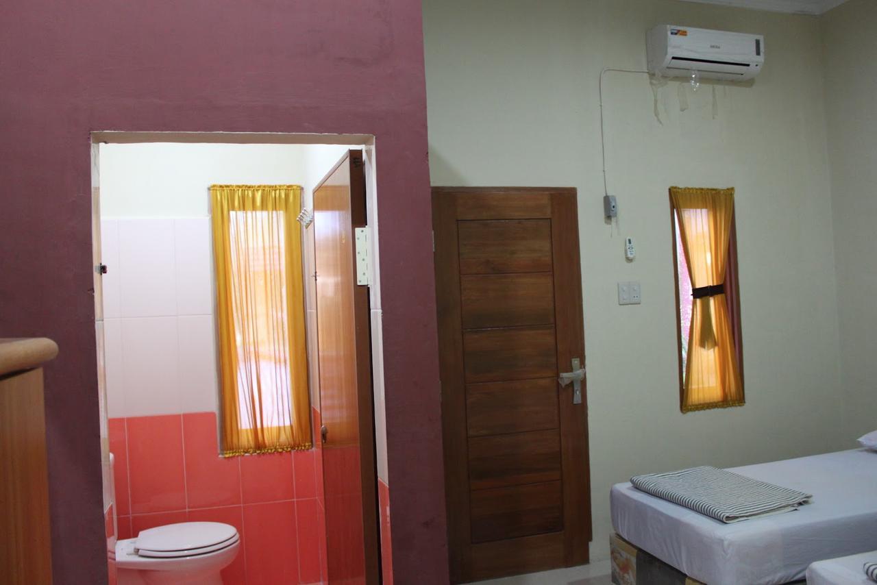 Pondok Cemara Hotel Medan Bagian luar foto