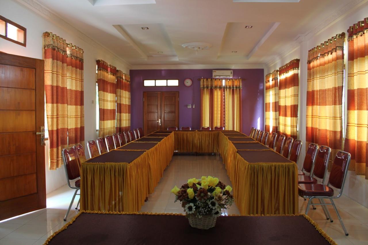 Pondok Cemara Hotel Medan Bagian luar foto