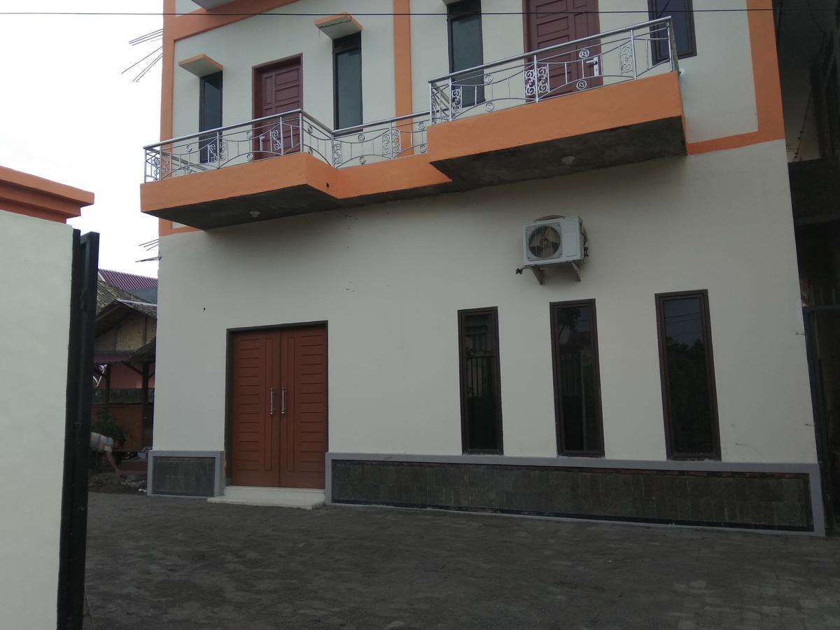 Pondok Cemara Hotel Medan Bagian luar foto